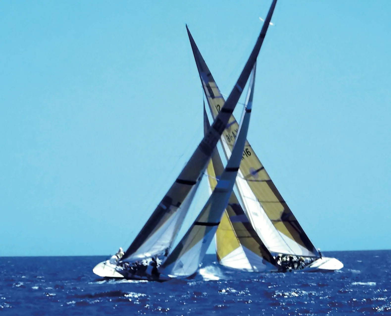 Australia IV and Kookaburra III duelling on Gage Roads, Fremantle, during the 1987 America's Cup defender trials